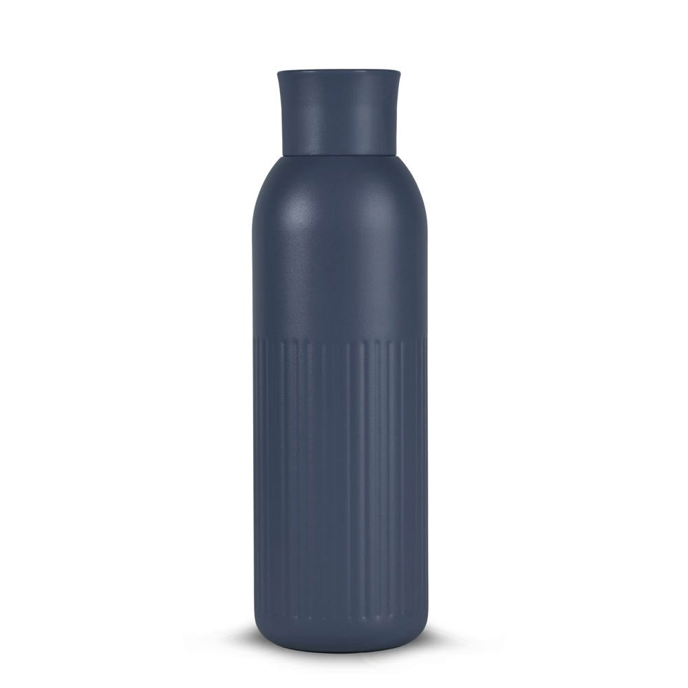 Donkerblauw